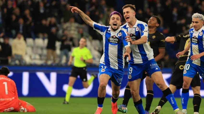 Nhận định soi kèo Deportivo La Coruna vs Elche lúc 23h30 ngày 1/6/2025