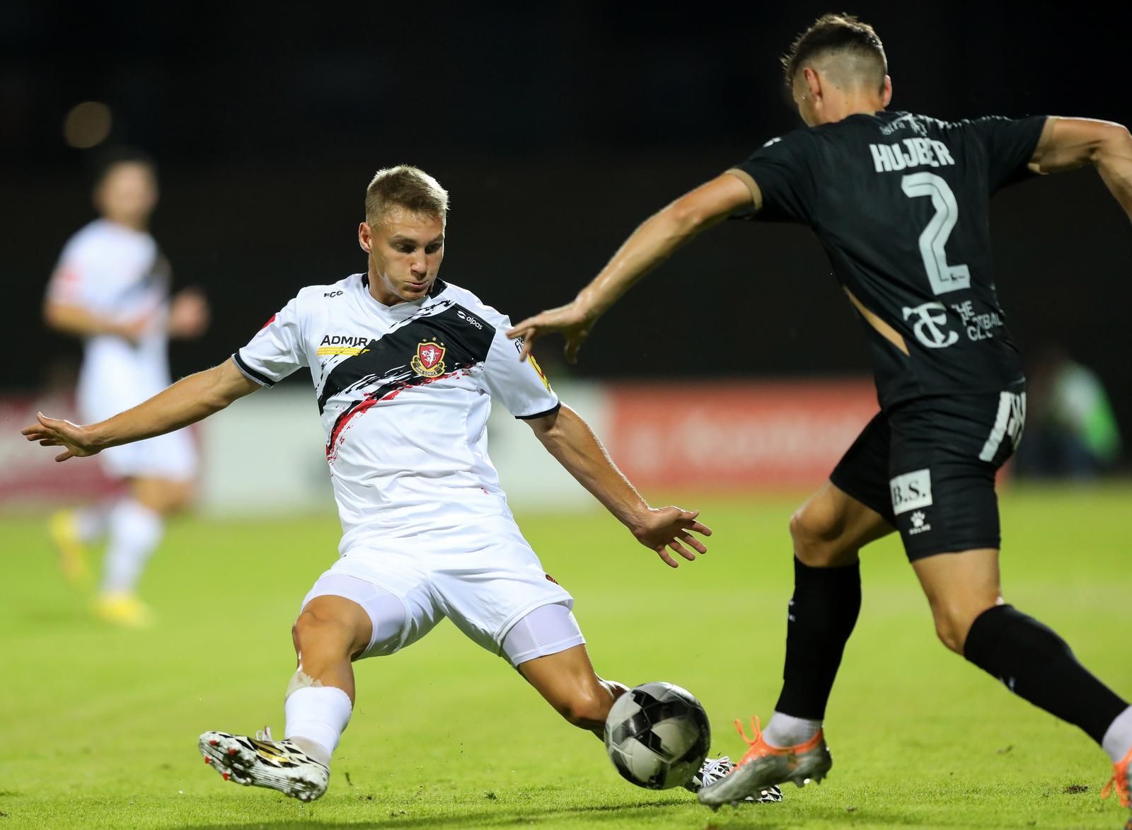 Nhận định soi kèo Gorica vs Dinamo Zagreb lúc 00h00 ngày 2/12/2025