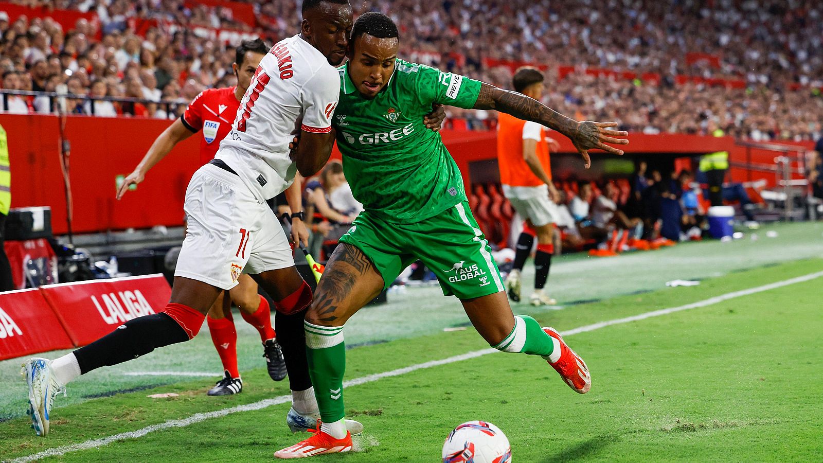 Nhận định soi kèo Sevilla vs Betis lúc 22h15 ngày 30/11/2025