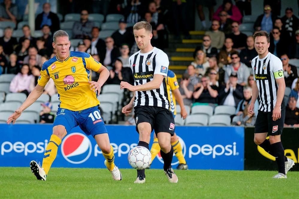 nhan-dinh-soi-keo-strasbourg-vs-breidablik-kopavogur-luc-03h00-ngay-19-12-2025-1